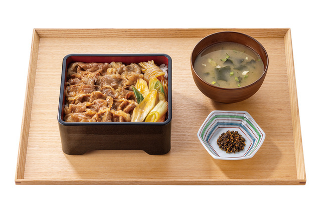 吉野家、脂の乗った国産牛を使用した「絶品牛重」数量限定で販売開始！ 画像