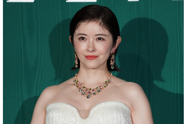 宮澤エマ、「元総理の孫」扱いに葛藤 “辞めたい”と思った過去告白 画像