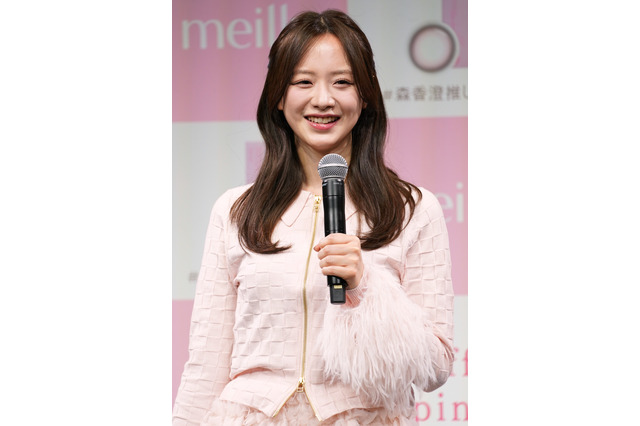 森香澄、コラボで美容プロテインに挑戦！「黒胡麻きなこ味です！！めちゃ美味しいです！」 画像