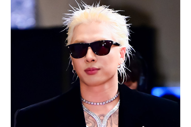 “狂乱パフォーマンス”に視線釘付け…BIGBANG・SOL、新曲『BAD』で唯一無二のカリスマ炸裂 画像