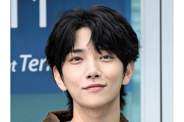 ラブコールが止まらない！SEVENTEEN・ジョシュア、世界的ブランドも魅了した“完璧ビジュアル” 画像