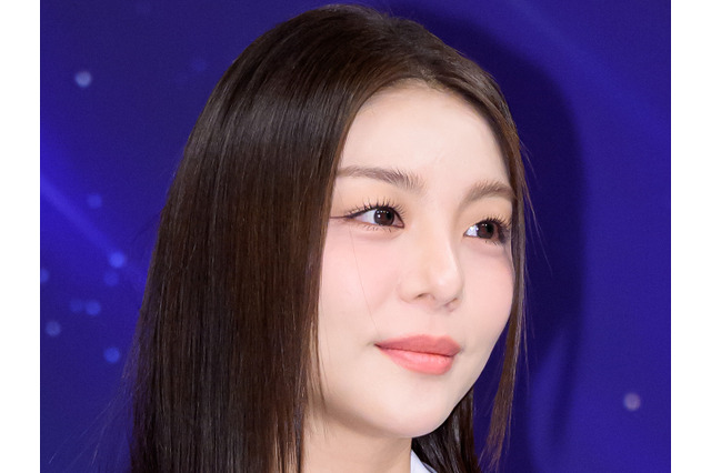 体外受精に2度失敗でコンディション悪化か…韓国歌手、公演中の姿に心配の声多数 画像