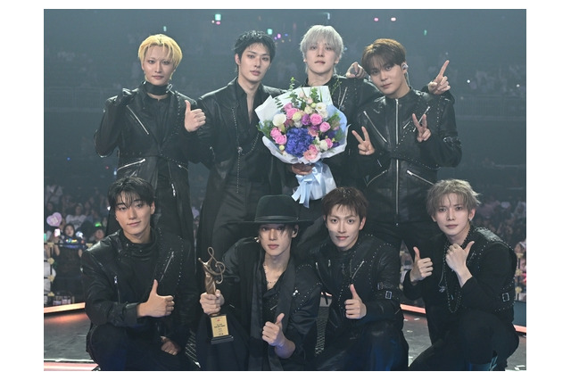 「声が枯れるまで歌うアーティストに」ATEEZ、「ソウルミュージックアワード」大賞に輝く 画像