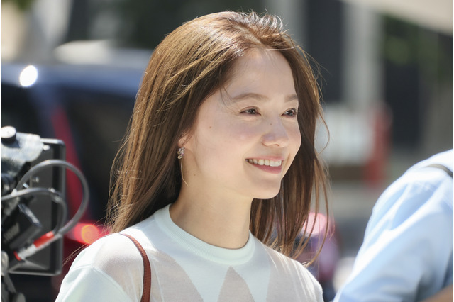 宮﨑あおい、マクドナルド「アイスカフェラテ」初TVCMに出演！真夏の暑さからエスケープ 画像