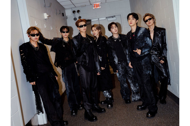 「グラミー賞なんてくそくらえ」BTSファンが掲げた怒り　RMの歌詞変更が示した“アジア枠”拒否 画像