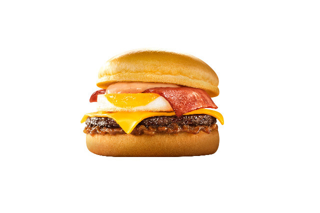 マクドナルド、今年の「月見」全8種を発表！新作「炙り牛すき焼き風月見」など9月2日登場 画像