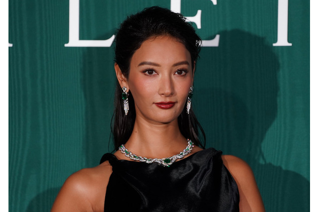 菜々緒、「私こんなにスタイル良くない…」AIセクシー画像にツッコミ　フォロワー7,000人の偽アカウントにユーモア交え注意喚起 画像
