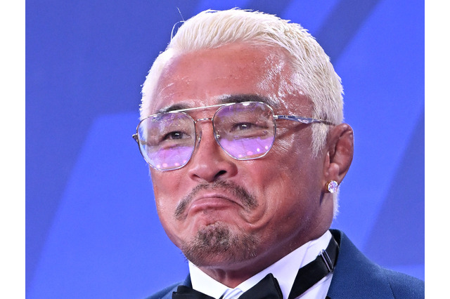 「下半身を叩くように乾かして…」秋山成勲、女性デリケートゾーン商品を前に“男気持論”炸裂 画像