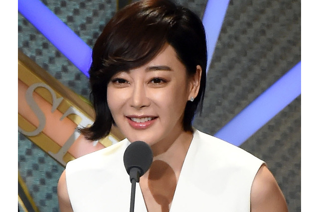 「服がいやらしすぎる」露出ファッション論争に美人韓国女優が回答「肉がはみ出るほうが…」 画像