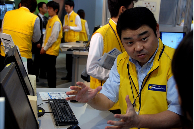 【Interop 2010 Vol.9）】NTT Com、キャリアの強みを活かしたクラウドサービス「Bizホスティング」「Bizメール」 画像