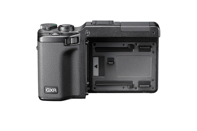 リコー、ユニット交換式カメラ「GXR」のライカMレンズ対応ユニットを今秋発売予定 画像