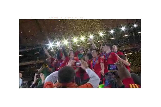 W杯スペインが延長でオランダ破って初戴冠～イニエスタの決勝ゴールを 画像