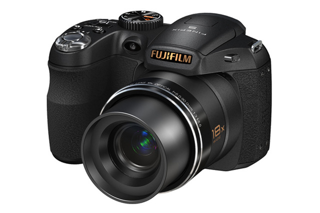 光学18倍ズーム、ハイビジョン動画撮影に対応する富士フイルムのコンパクトデジカメ 画像