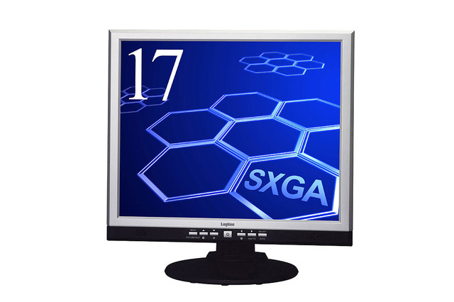 ロジテック、応答速度8m秒の17V型SXGA液晶ディスプレイ2機種を発売 画像