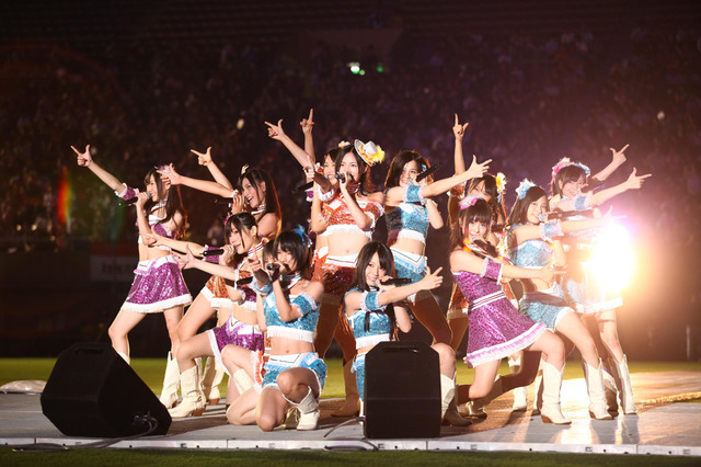 SKE48が神宮外苑花火大会に登場~盛り上がりすぎてまさかのアンコールも 画像