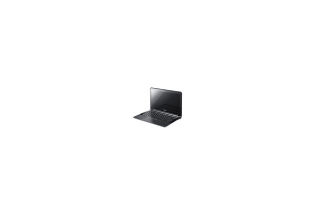 【CES 2011】Samsung Electronics America、13.3型の超薄型ノート「9 Series」を発表 画像