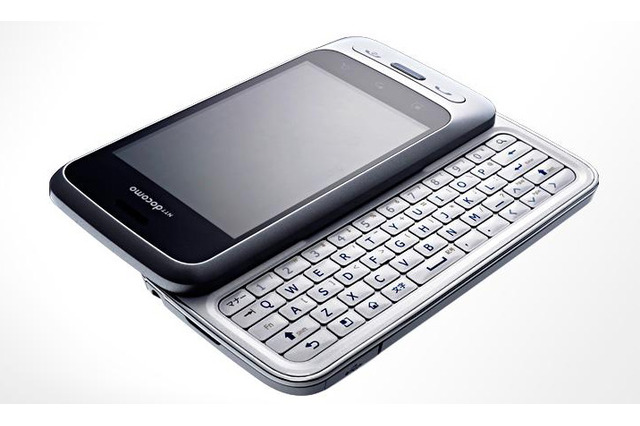 NTTドコモ、新スマートフォン「Optimus chat L-04C」事前予約受付を4日から 画像