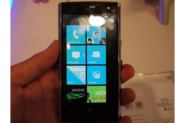 【MWC 2011（Vol.24）】写真で見るMSブースのWindows Phone 7 画像