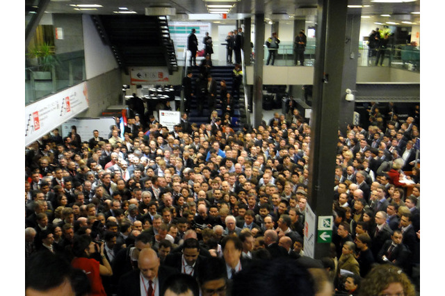 【MWC 2011（Vol.25）】米マイクロソフト・バルマー氏基調講演、WP7の機能強化とノキア提携をアピール 画像