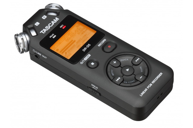 ティアック、実売1万円前後で24ビット/96kHz対応のリニアPCMレコーダー 画像