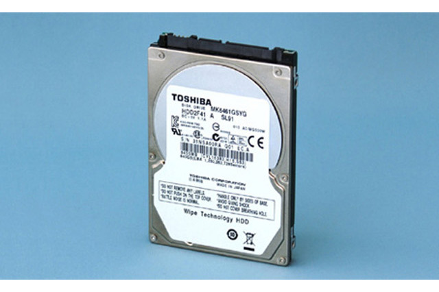 東芝、想定外の機器に接続するとデータを無効化する新技術を用いたHDD 画像