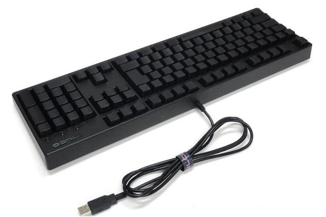 使用者以外には無刻印に見える? 黒を強調したキーボード 画像