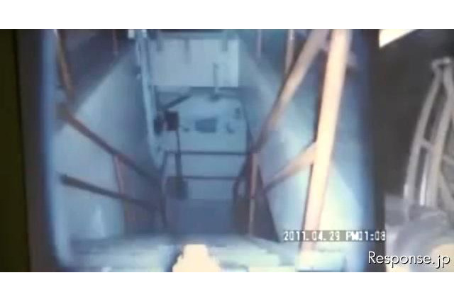【地震】東京電力、高放射線量の原子炉建屋内の映像を公開 画像