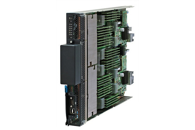 日立、「BladeSymphony」のハイエンドモデルにインテルXeon E7採用モデル追加 画像