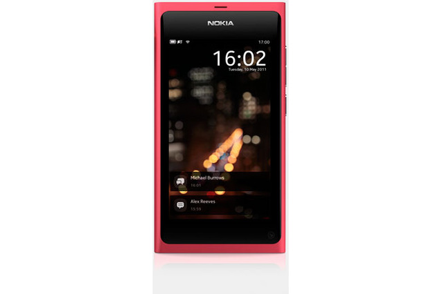 Nokia、初のMeeGo OS搭載スマートフォン「N9」を発表 画像