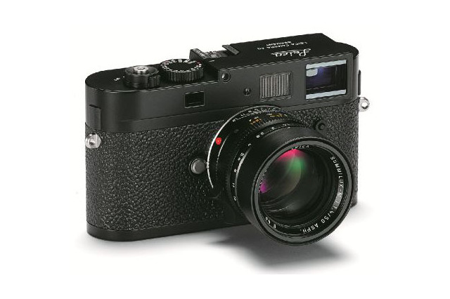 ライカ、80万円超の高級デジカメ「ライカM9-P」 画像