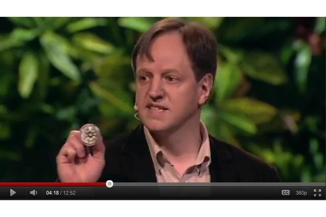 照明でデータを送受信できる新技術、エジンバラ大のハース教授が講演 画像