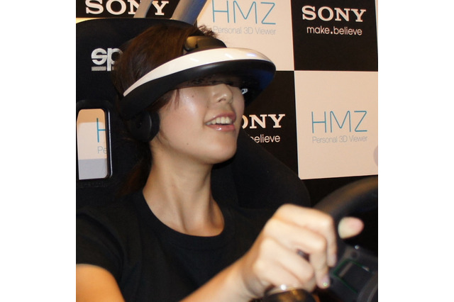 750型サイズの超迫力!……ソニー ヘッドマウントディスプレイ HMZ-T1 画像