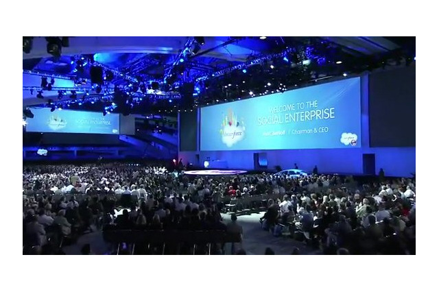 テーマは“ソーシャルエンタープライズ”……「Dreamforce'11」でベニオフCEOが講演 画像