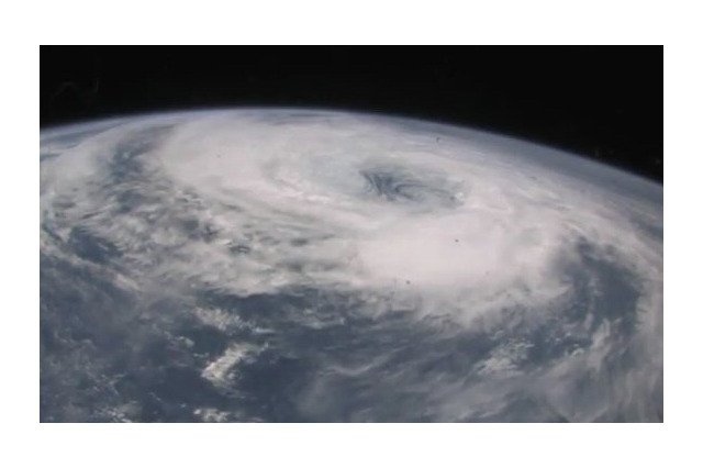 NASA、ISSから見た日本の台風や新たなハリケーン映像公開 画像
