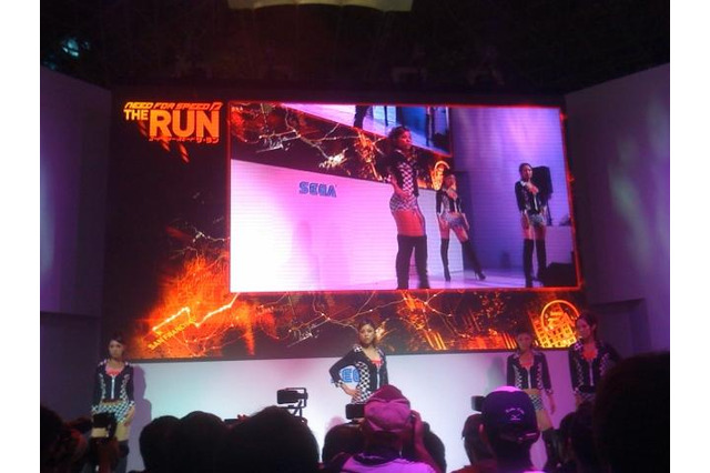 【TGS 2011】川村ゆきえさんが『ニード・フォー・スピード ザ・ラン』のレースに参加 画像