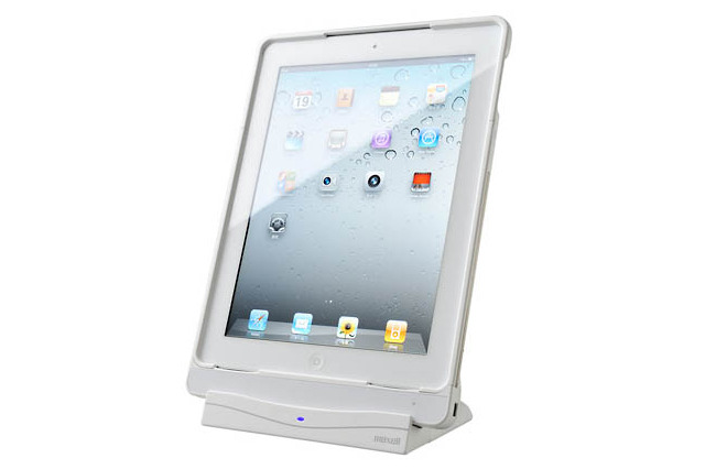 日立マクセル、iPad 2をワイヤレス充電できる「エアボルテージ for iPad2」 画像