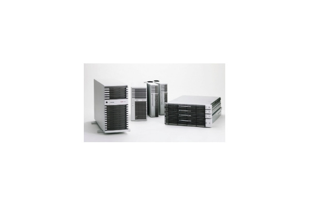 東芝、IAサーバ「MAGNIA」シリーズのラインアップを刷新……動作できる上限温度を40度に 画像