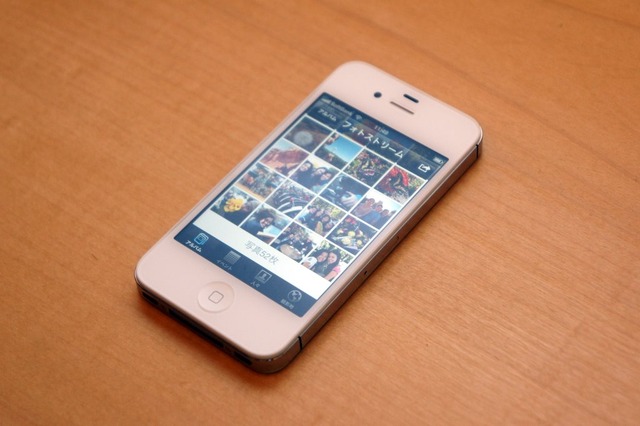 iPhone 4S、auとソフトバンクで通信速度が違う……実際は? 画像