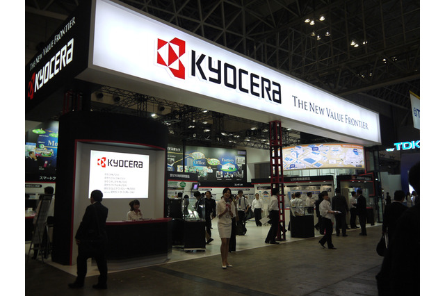 【CEATEC 2011（Vol.19）】京セラ、リアルなクリック感を与える「新感覚タッチパネル」 画像