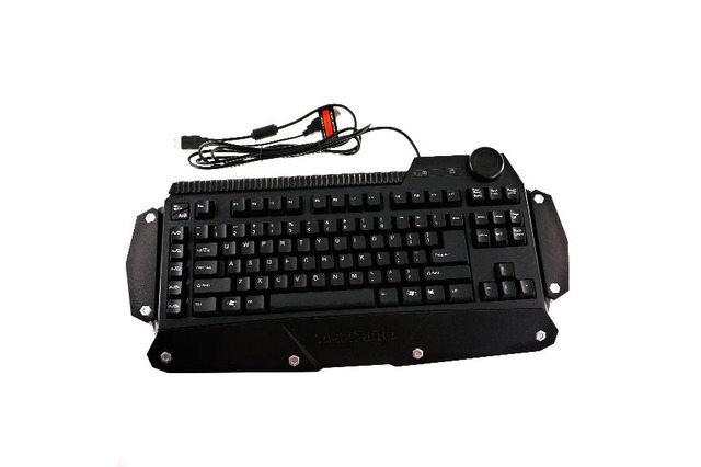 移動式の独立プログラムキーを搭載するゲーミングキーボード&マウス 画像