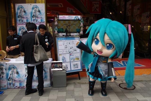 ミクさんも駆けつけた!『初音ミク -Project DIVA- extend』発売記念抽選会をレポート 画像