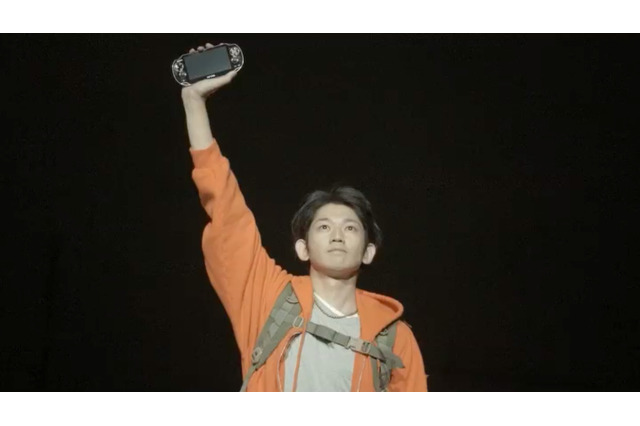 12月1日から放映! 「PlayStation Vita」新CMに瑛太と松田龍平 画像