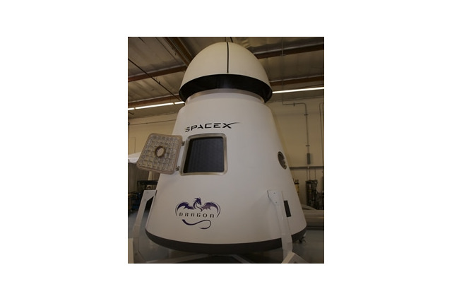 NASA、SpaceXのデモ飛行を来年2月に実施 画像