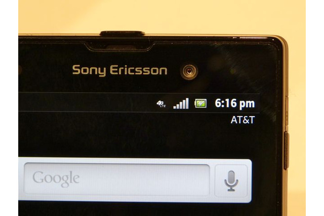 【ビデオニュース】CES 2012のブースで新型Xperiaをインプレ! 画像