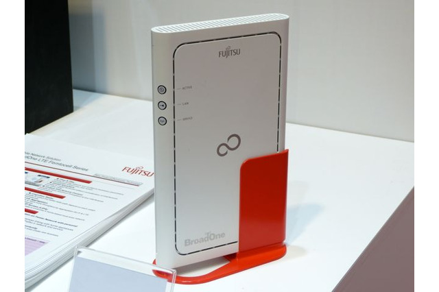 【CES 2012】富士通、LTEでフェムトセル市場に初参入! 画像