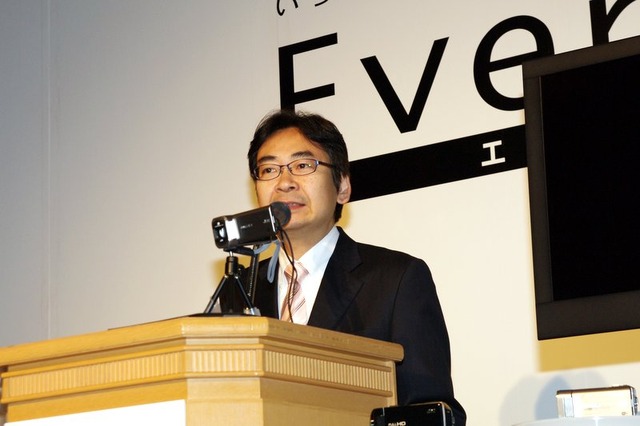 【ビデオニュース】国内初！ Wi-Fi Direct機能搭載のJVCビデオカメラ「エブリオ」はどう使う？  画像