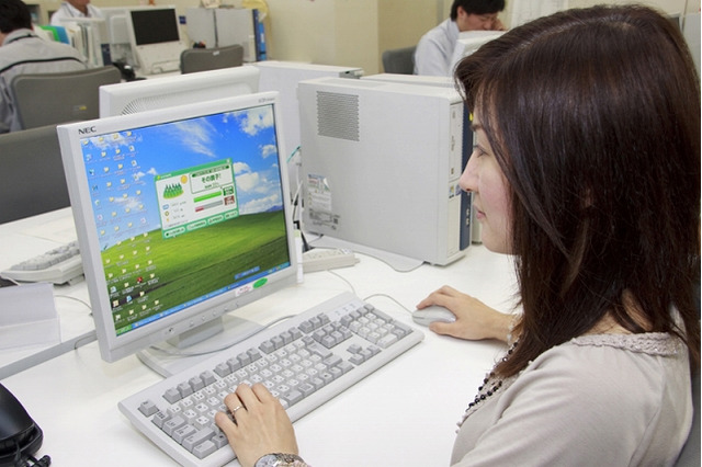 NEC、省エネオフィスサービス「エネパルPC」を社内導入……パソコン2万4000台に適用 画像