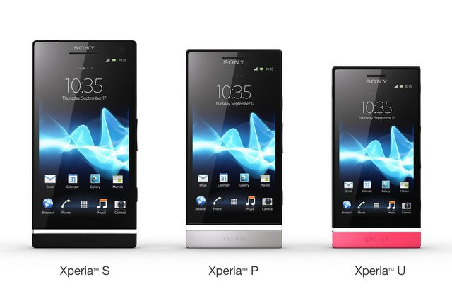 【MWC 2012（Vol.11）】スタイリッシュで高輝度液晶の“P”、カジュアルでイルミが特徴の“U” 画像