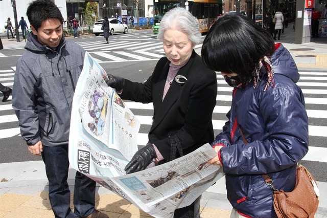 3.11から1年、被災地の「あの日」と「いま」を伝える……東北3県4紙が合同特集新聞を配布 画像