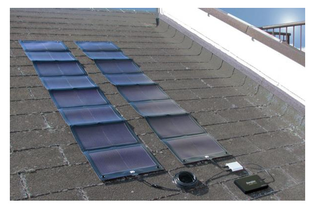 災害時での使用も想定! 折りたたみ式の大容量ソーラー発電機 画像